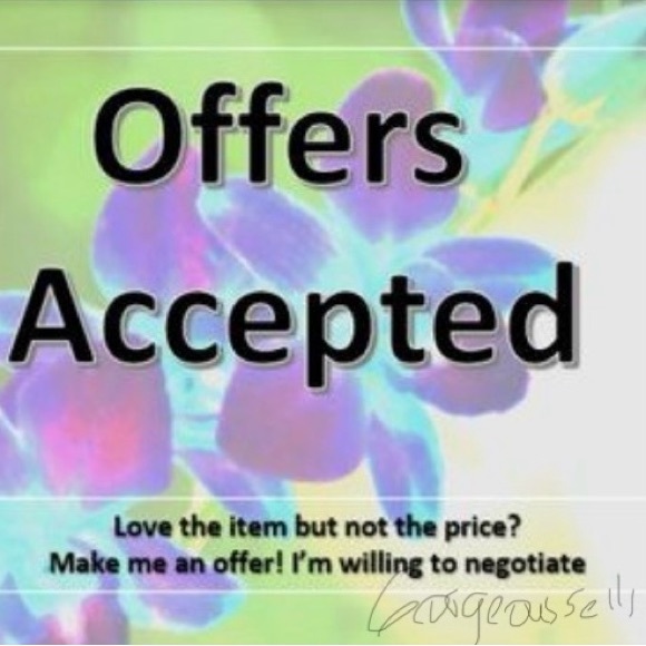 Meet your Posher, Sharon - Picture 2 of 2